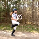 Skippi Hobby Horse w brązowe łaty - duży koń na kiju - kantar w zestawie
