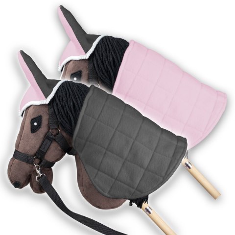 Dwustronna derka i nauszniki Skippi dla Hobby Horse – różowa & szara Dwustronna derka i nauszniki Skippi dla Hobby Horse – różowa & szara