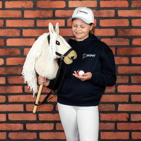 Konik na kiju z kantarem - Hobby Horse Skippi - Almond - A3 - prezent Konik na kiju z kantarem - Hobby Horse Skippi - Almond - A3 - prezent