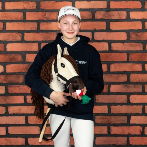 Konik na kiju z kantarem - Hobby Horse Skippi - Biszkopt - A3 - prezent Konik na kiju z kantarem - Hobby Horse Skippi - Biszkopt - A3 - prezent
